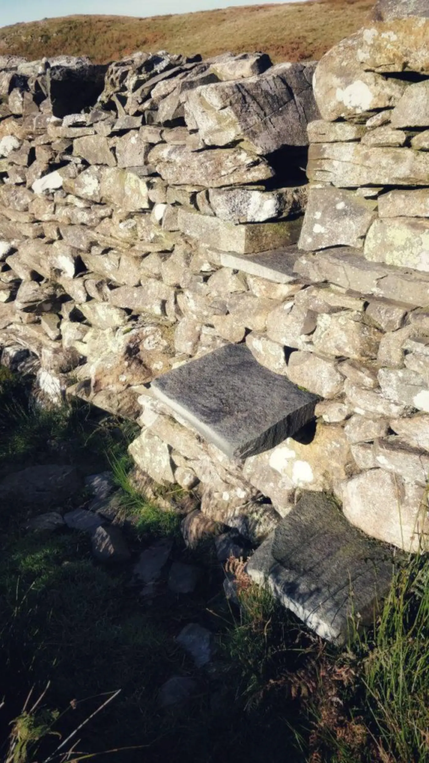 Wall stile